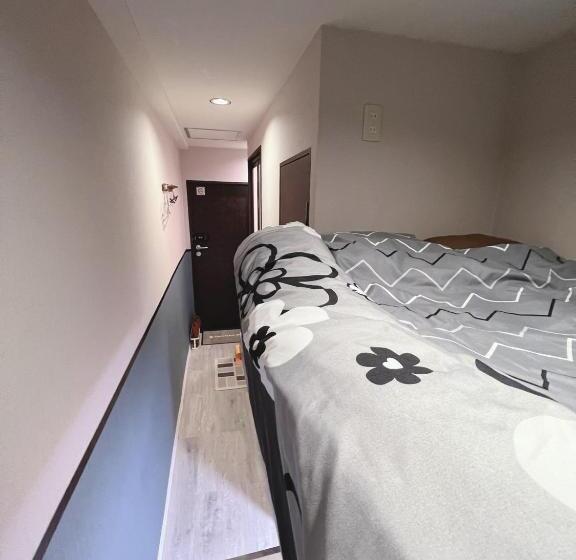 Quarto Basic, 誠家 makoto Hostel