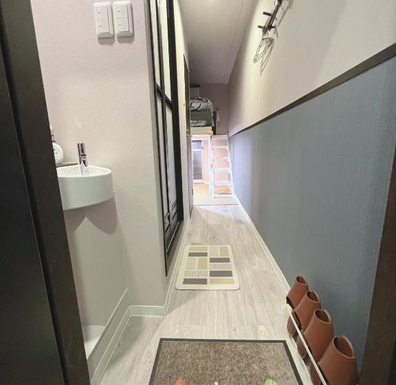 Quarto Basic, 誠家 makoto Hostel