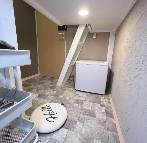 Quarto Economy Individual, 誠家 makoto Hostel