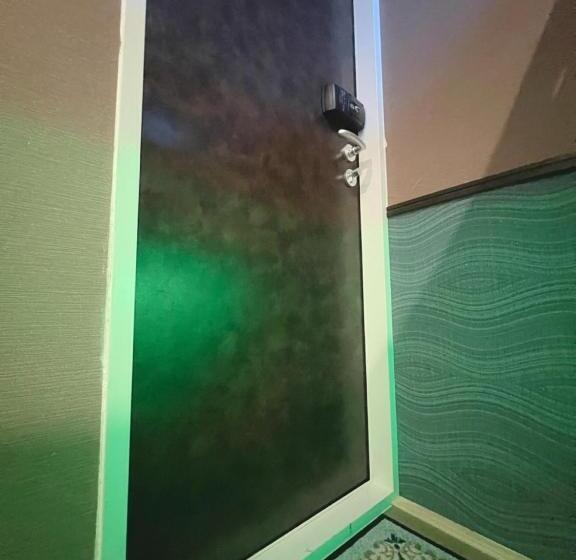 Quarto Economy, 誠家 makoto Hostel