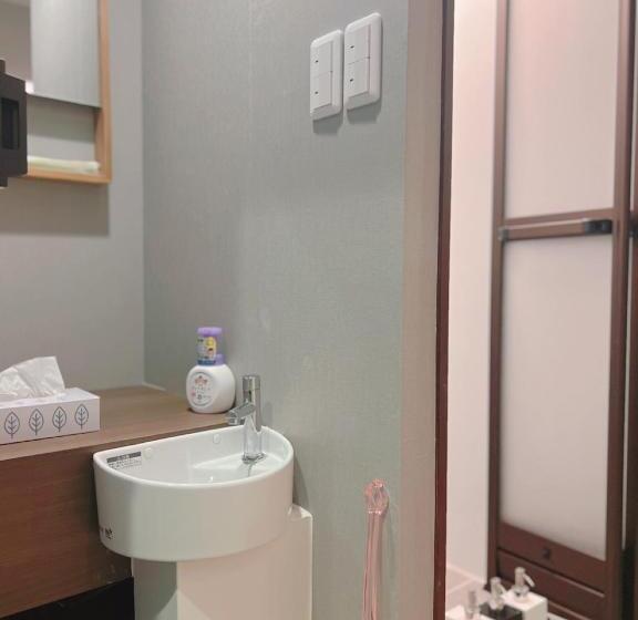 Quarto standart individual, 誠家 makoto Hostel