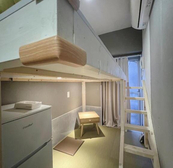 Quarto standart individual, 誠家 makoto Hostel