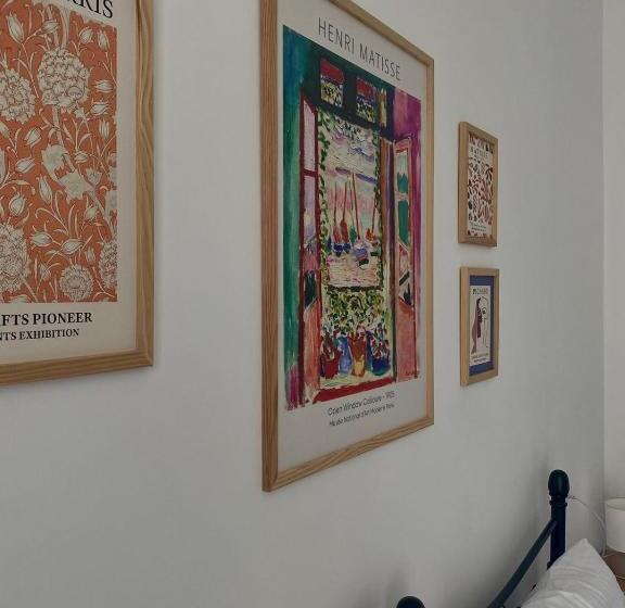 اتاق استاندارد با سرویس بهداشتی مشترک, Mood Hotel Kazbegi