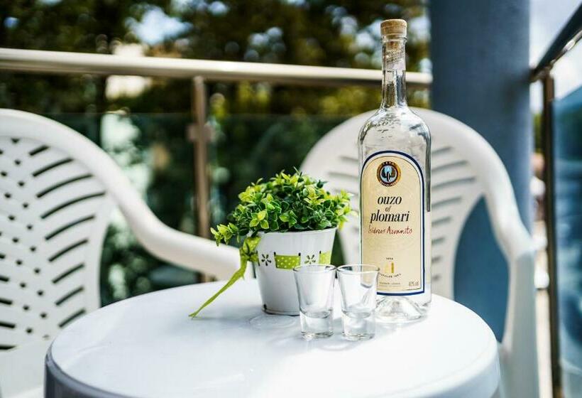 غرفة ديلوكس ثلاثية, Park 2