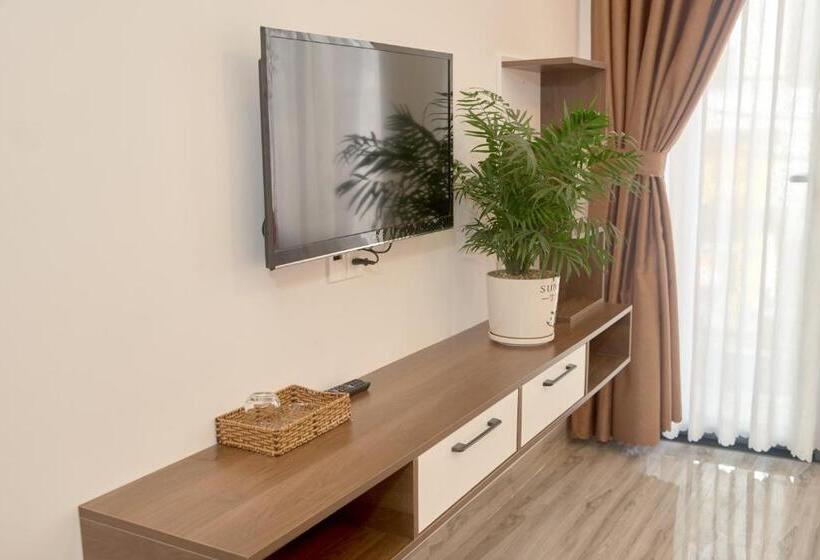 اتاق استاندارد با تخت بزرگ, Phương Linh