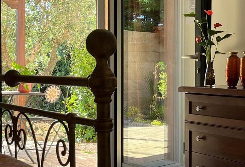 חדר סטנדרט נוף לגינה, B&b Terra Cesarea