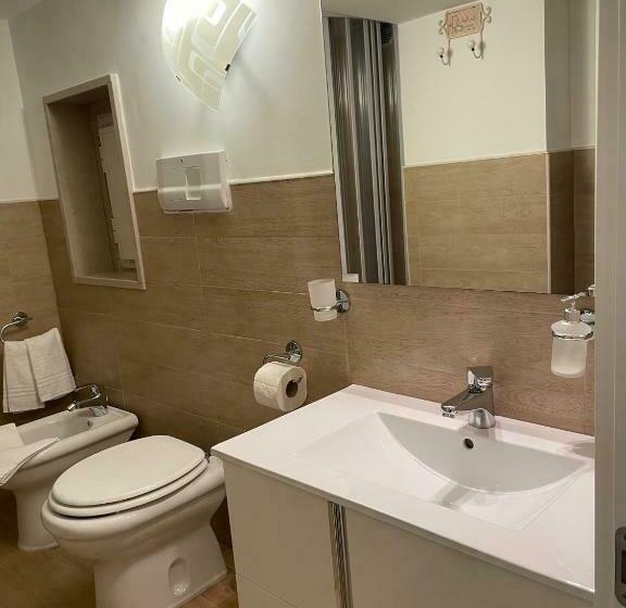 スイート, Suite White