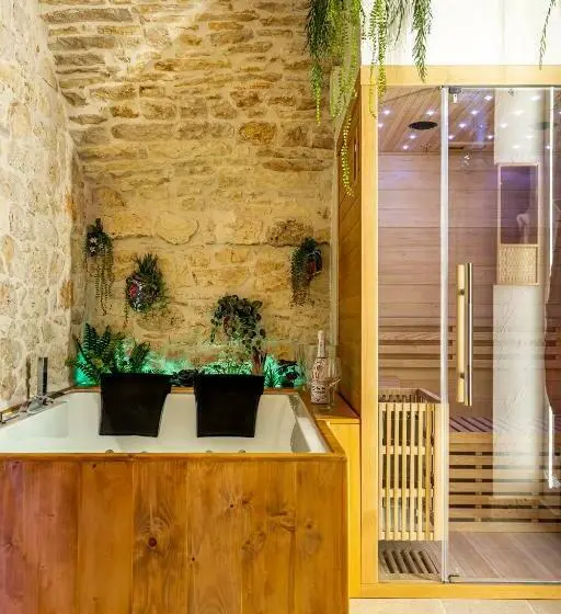 バスタブ付きスタンダードルーム, Il Piccolo Borgo   Suite Superior
