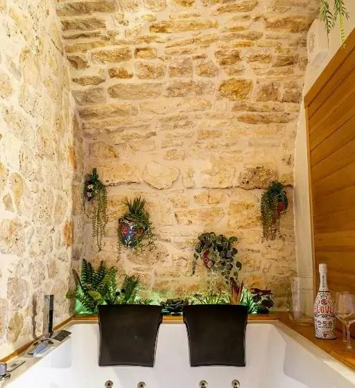 バスタブ付きスタンダードルーム, Il Piccolo Borgo   Suite Superior