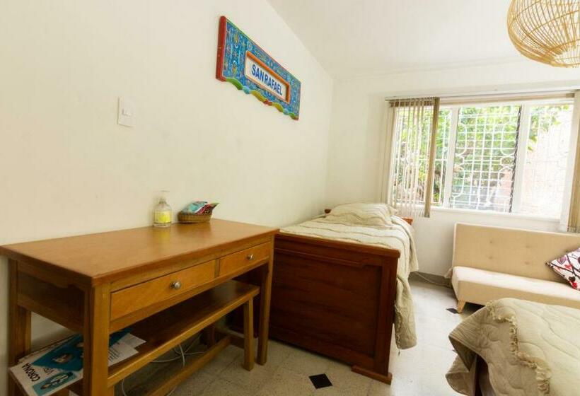 家庭间, Casa Esencia