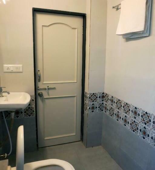 バルコニー付きスタンダードルーム, Nova Sk