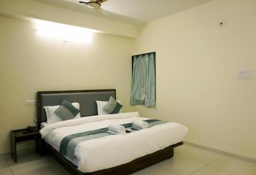 バルコニー付きスタンダードルーム, Nova Sk