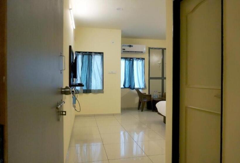 バルコニー付きスタンダードルーム, Nova Sk