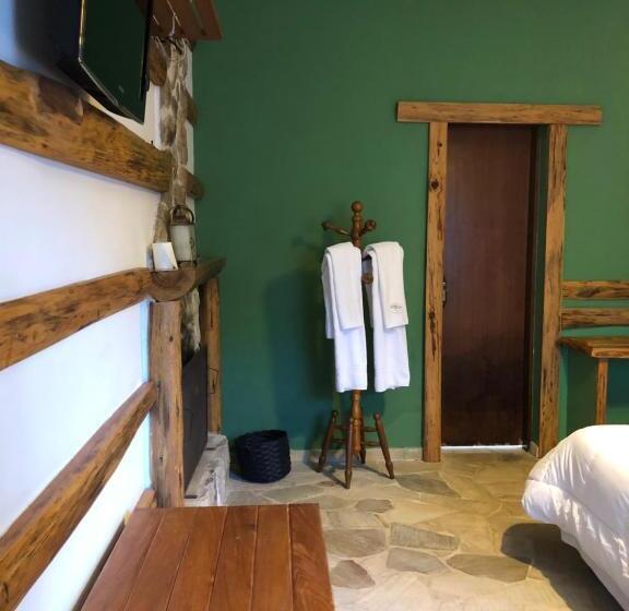 豪华套房, Pousada Refúgio Dos Falcões