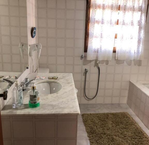 带大床的标准间, Pousada Refúgio Dos Falcões