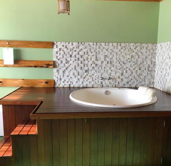 带大床的标准间, Pousada Refúgio Dos Falcões