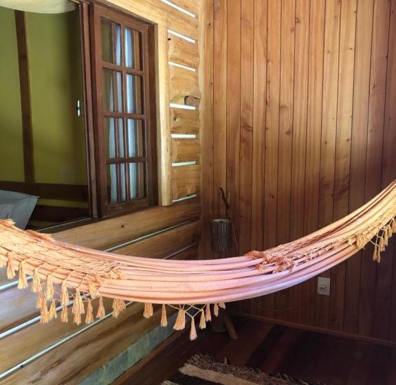 带露台的套间, Pousada Refúgio Dos Falcões