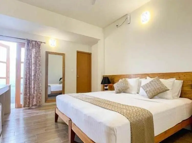 اتاق لوکس, Suffix Retreat   Stay, Dive & Explore Fuvahmulah