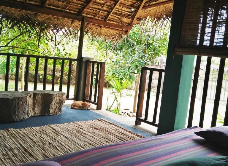 Standardrum Trädgårdsutsikt, The Jungle House