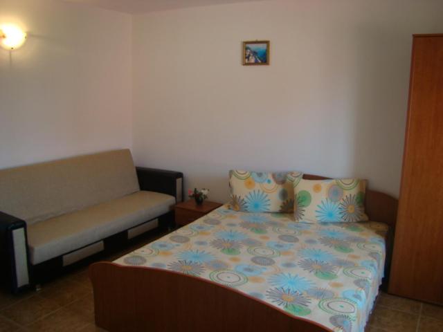 Standard Triple Room with Terrace, Vila Irina