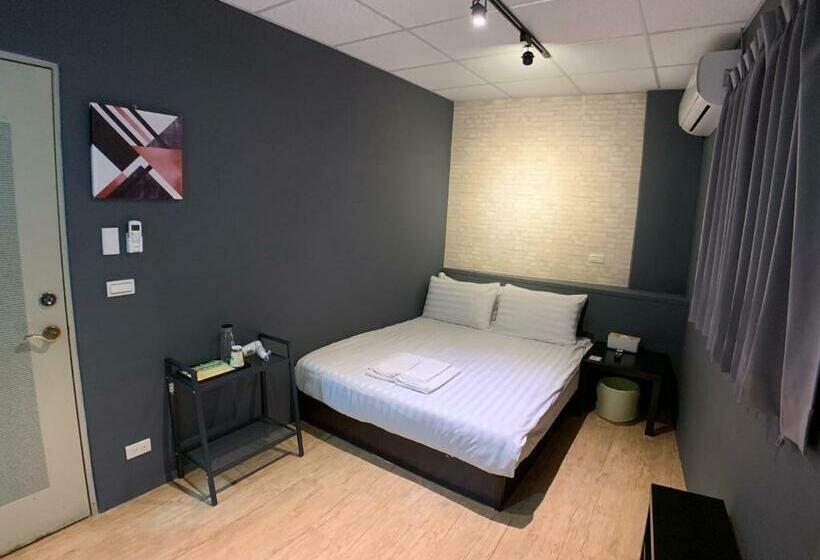 اتاق استاندارد, Lazy Bone