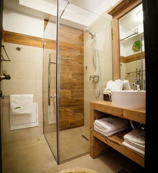 Номер Deluxe с Балконом, Colț De Austria