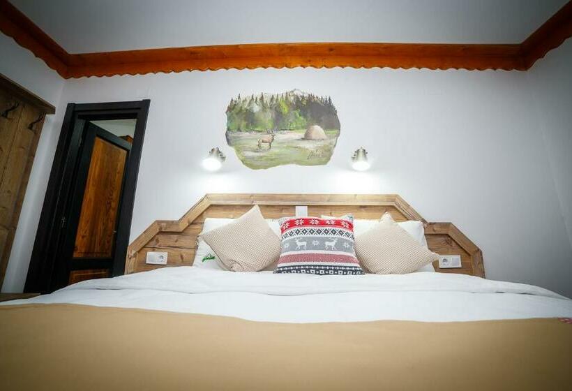 Номер Deluxe с Балконом, Colț De Austria