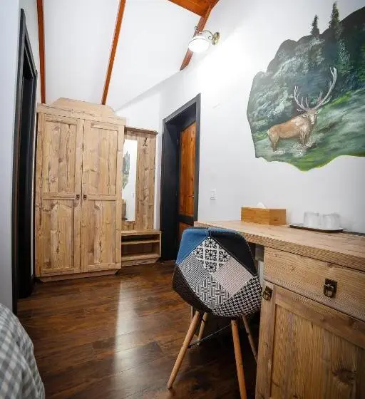 バルコニー付きデラックスルーム, Colț De Austria