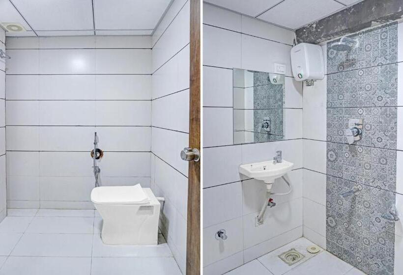 חדר סטנדרט, O Stadium Plaza