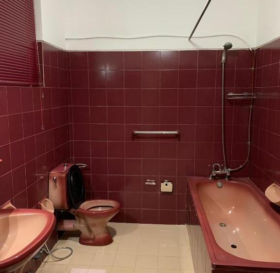 Chambre Standard Lit King Size, Elegance Oasis, Colombo 3