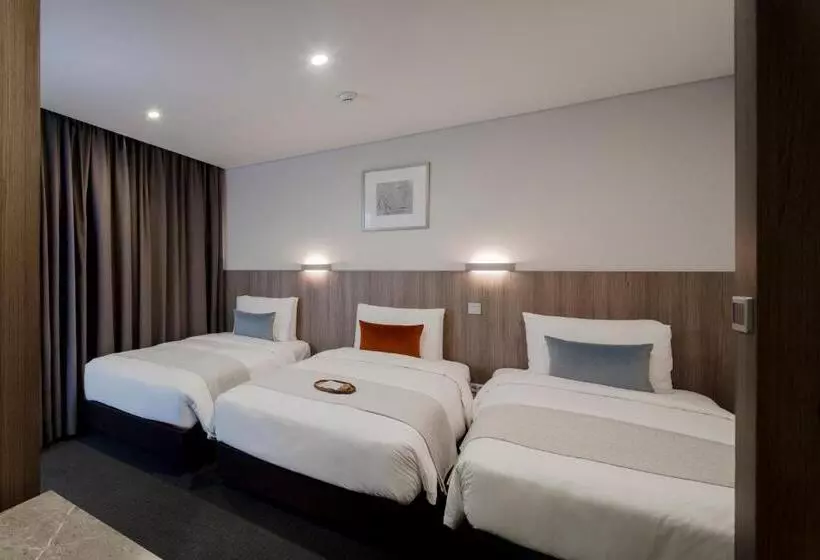 اتاق استاندارد سه نفره, Amid Hotel Seoul