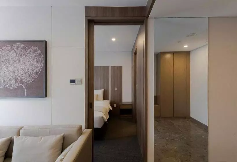 سوییت جونیور, Amid Hotel Seoul