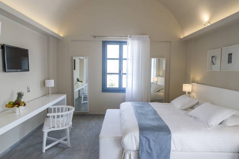 Полулюкс, Acroterra Rosa Luxury Suites & Spa