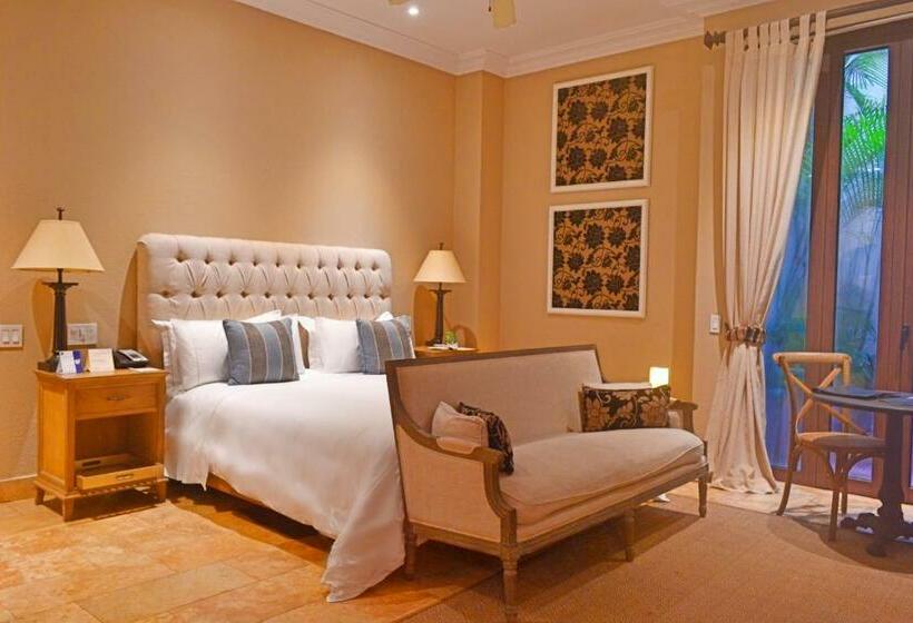 غرفة ديلوكس, Bastion Luxury