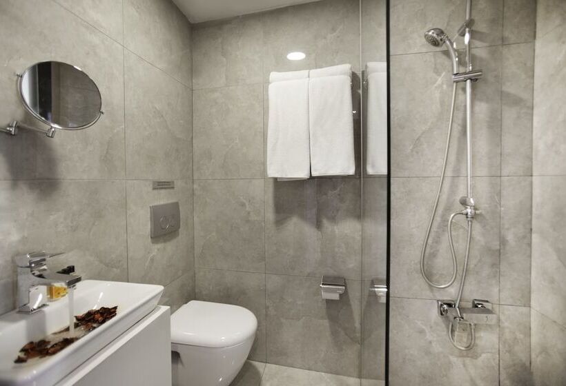 Economy-huone, Duo Galata