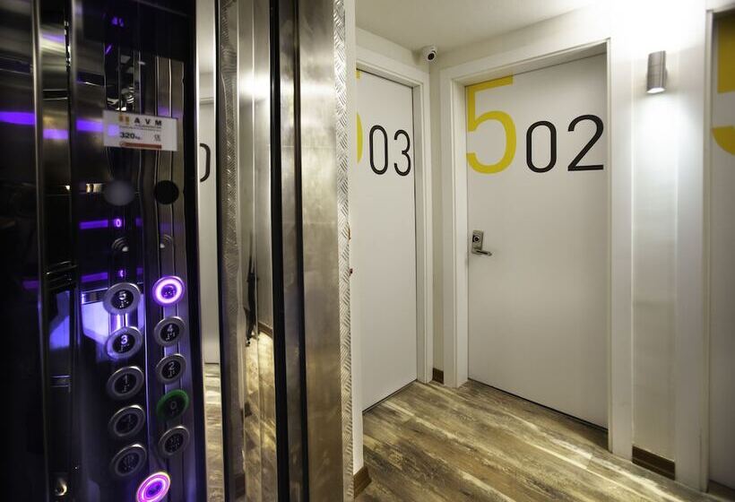 Economy-huone, Duo Galata