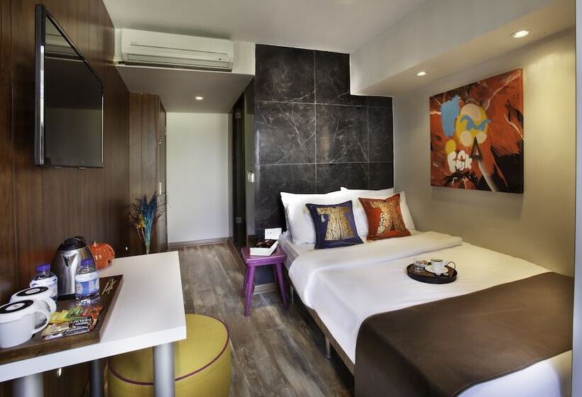 Economy-huone, Duo Galata