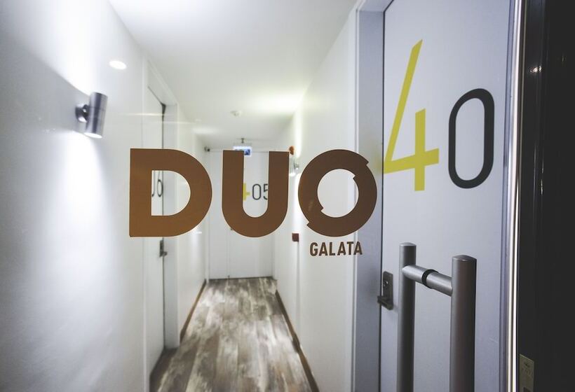 Superior Kolmen Hengen Huone, Duo Galata