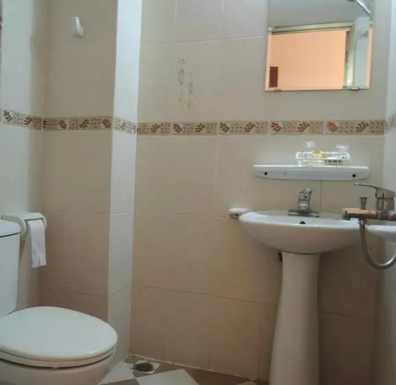 اتاق خانوادگی, Hanoi Ecogreen Hostel
