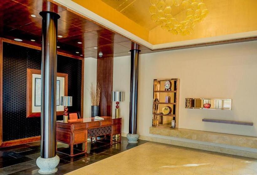 Люкс 4 Спальни, Holiday Inn Resort Chaohu Hot Spring, An Ihg