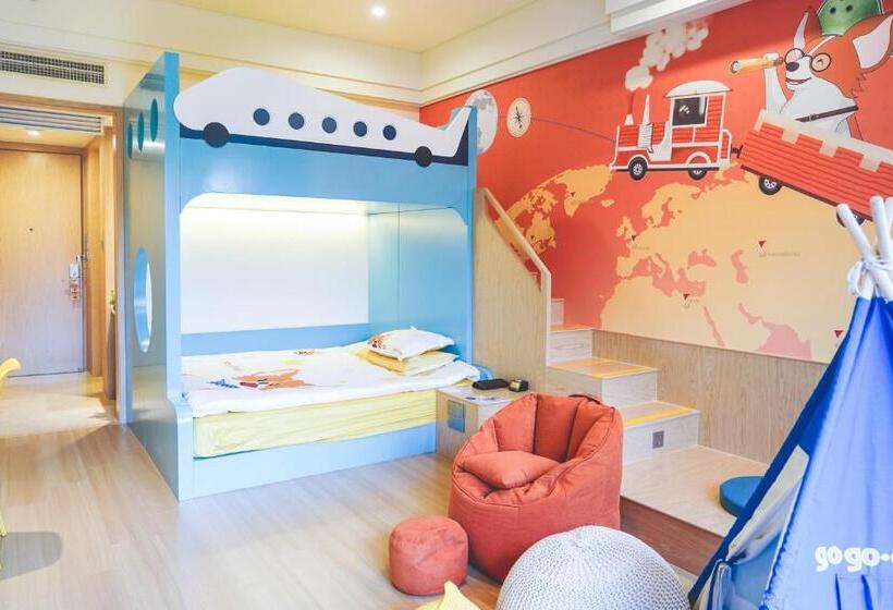 Номер Стандарт с Койками, Holiday Inn Resort Chaohu Hot Spring, An Ihg