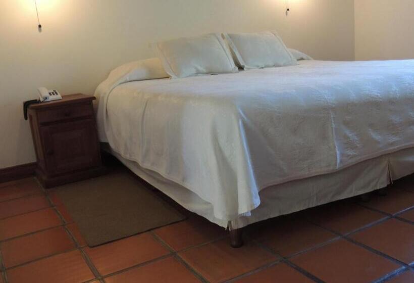 غرفة سوبيريور, Hosteria Automovil Club Argentino Cachi