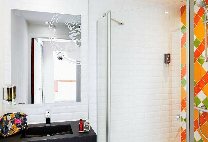 标准间, Ibis Styles Edinburgh St Andrew Square