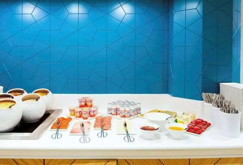 スタンダードルーム, Ibis Styles Edinburgh St Andrew Square