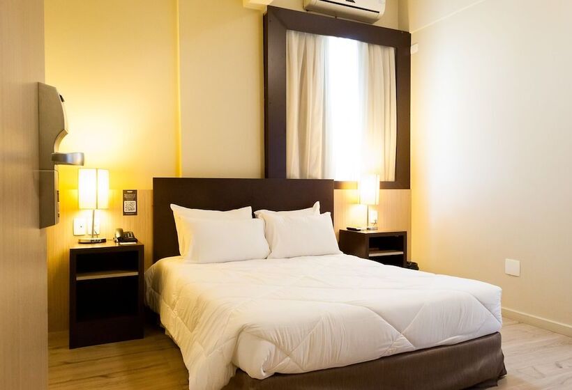 クラシックルーム, Master Cosmopolitan Moinhos De Vento