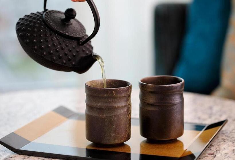 اتاق لوکس, Osaka Marriott Miyako