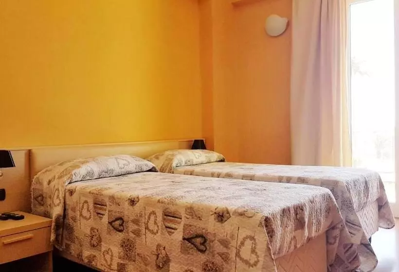 اتاق استاندارد, Paclà