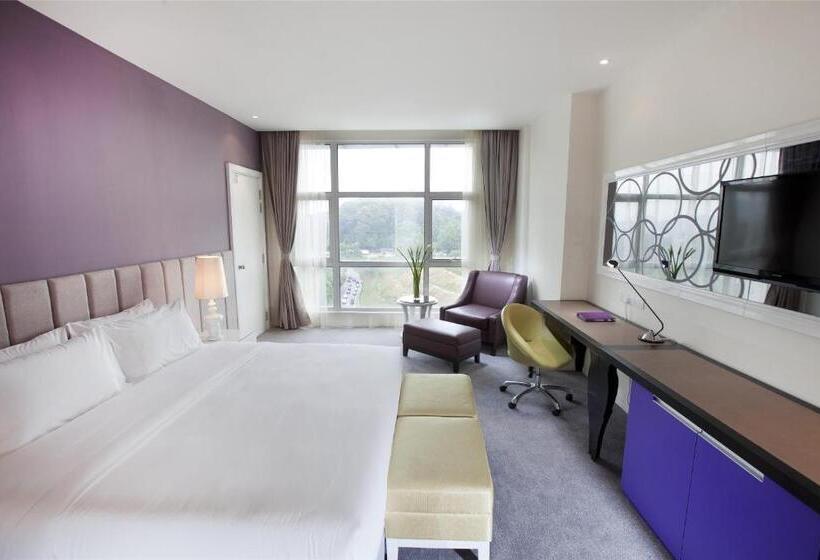 اتاق لوکس, Silka Cheras