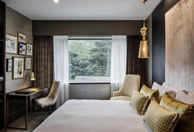 Номер Superior Вид на Сад, Sofitel Wellington