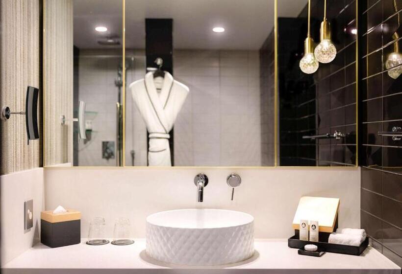 Номер Superior Кровать Кинг, Sofitel Wellington